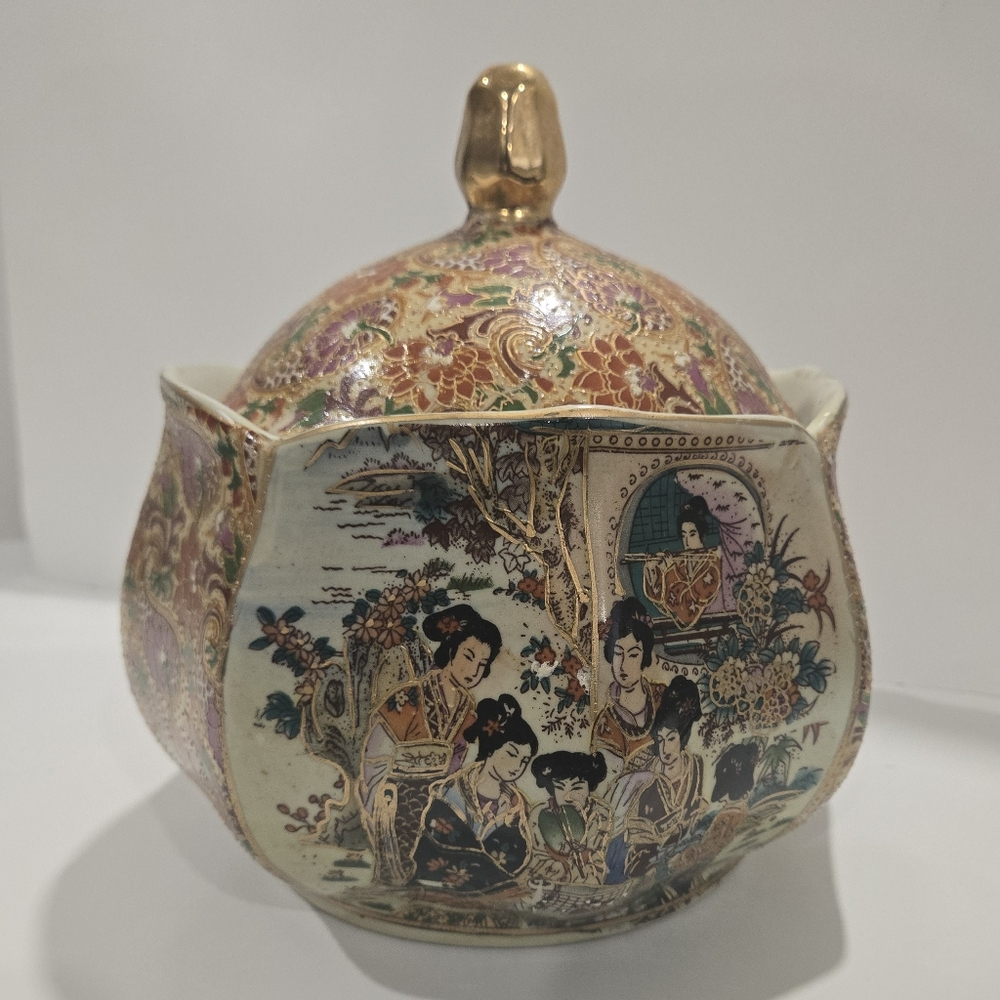 Satsuma-Style Lidded Jar with Gold Detailing and Scenic Motifs